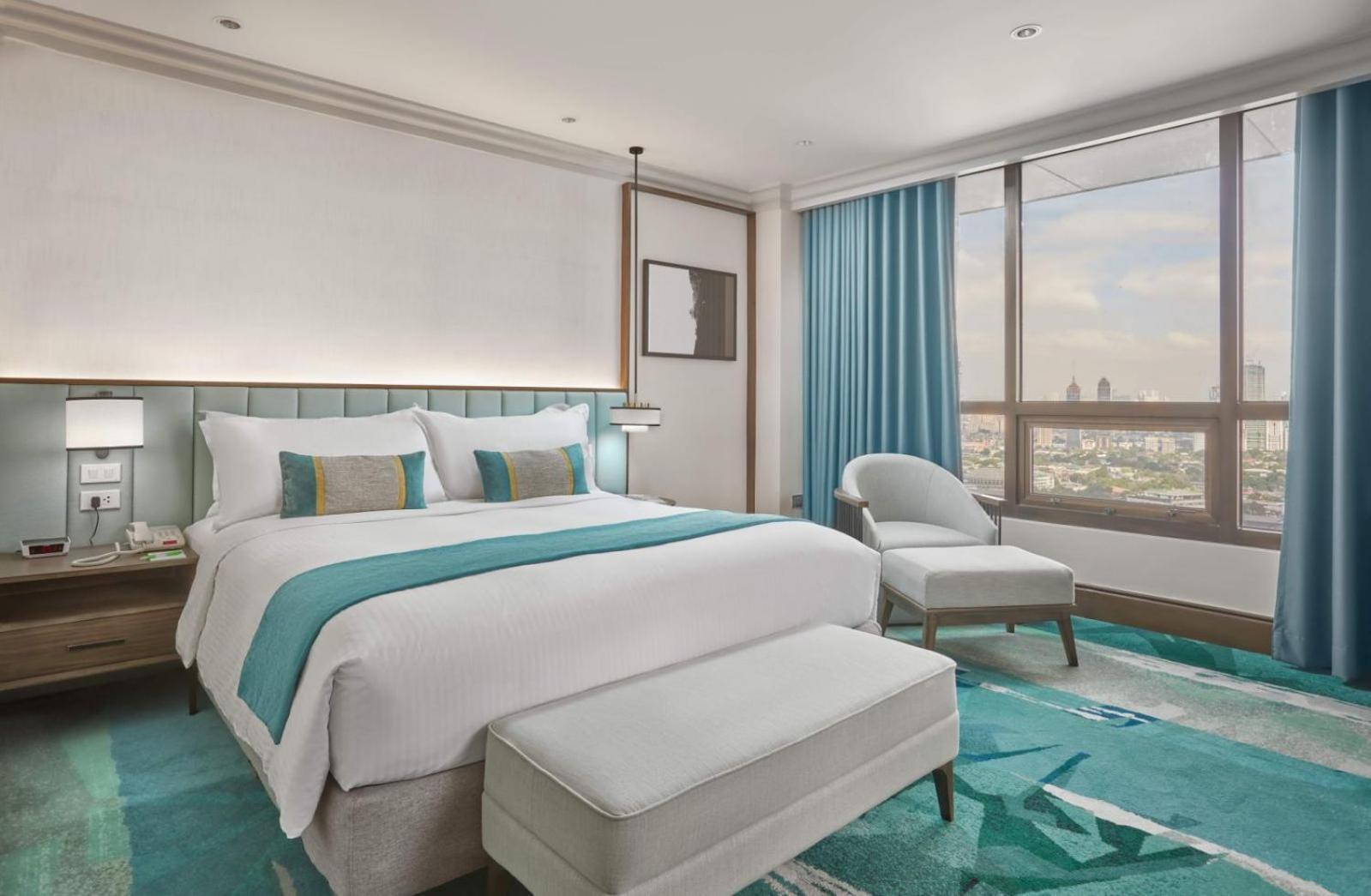 Holiday Inn & Suites Manila Galleria By Ihg Pasig City Екстер'єр фото