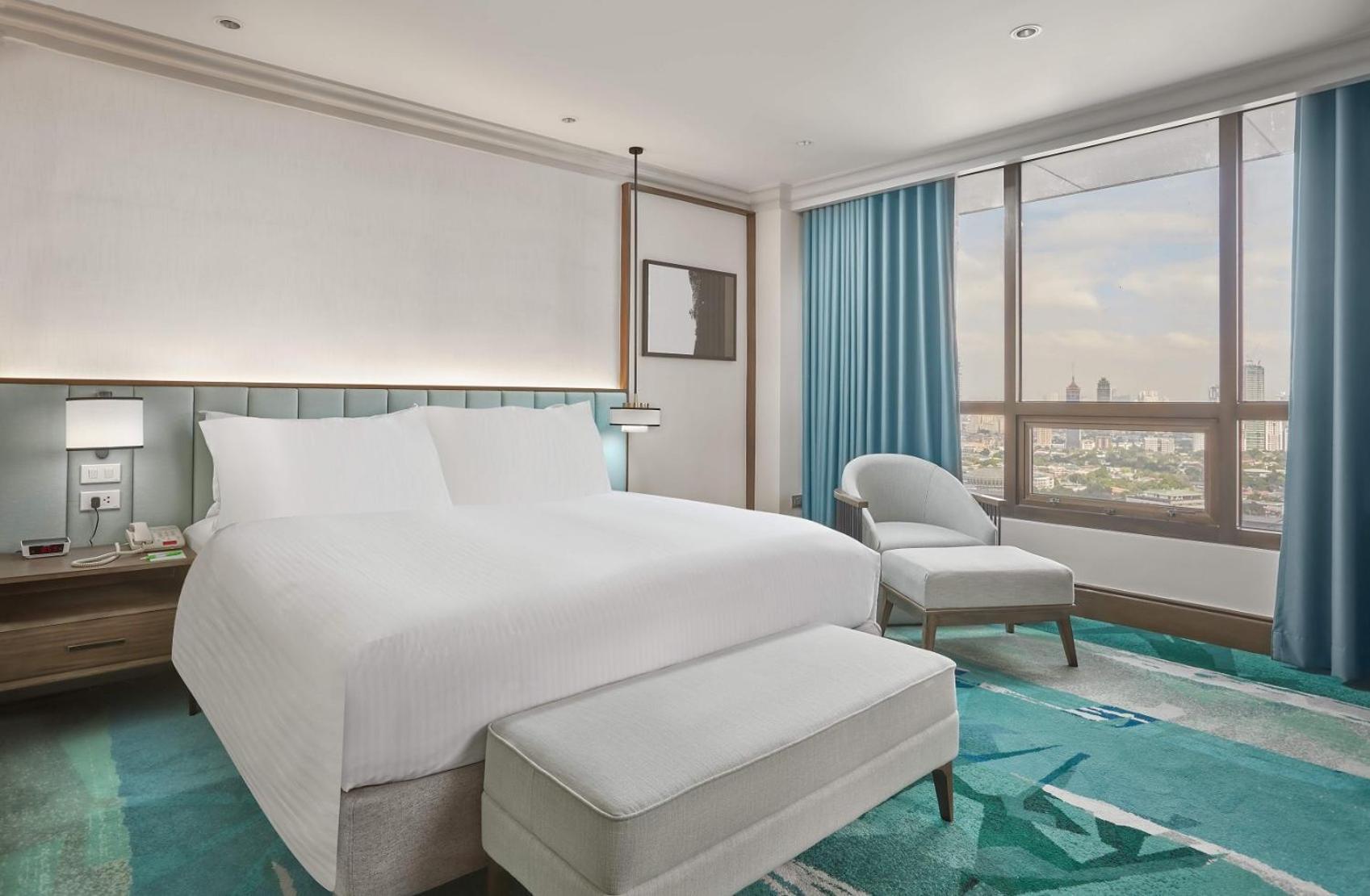 Holiday Inn & Suites Manila Galleria By Ihg Pasig City Екстер'єр фото