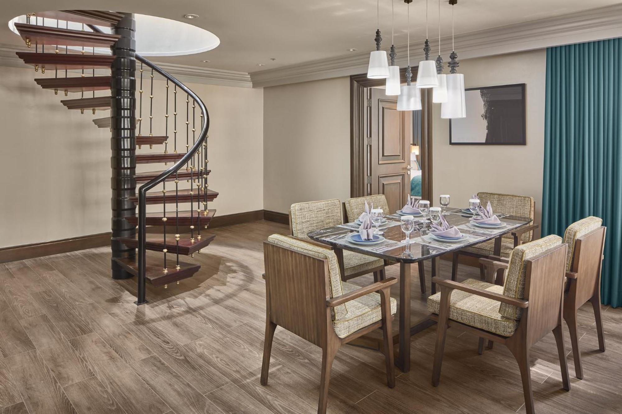 Holiday Inn & Suites Manila Galleria By Ihg Pasig City Екстер'єр фото